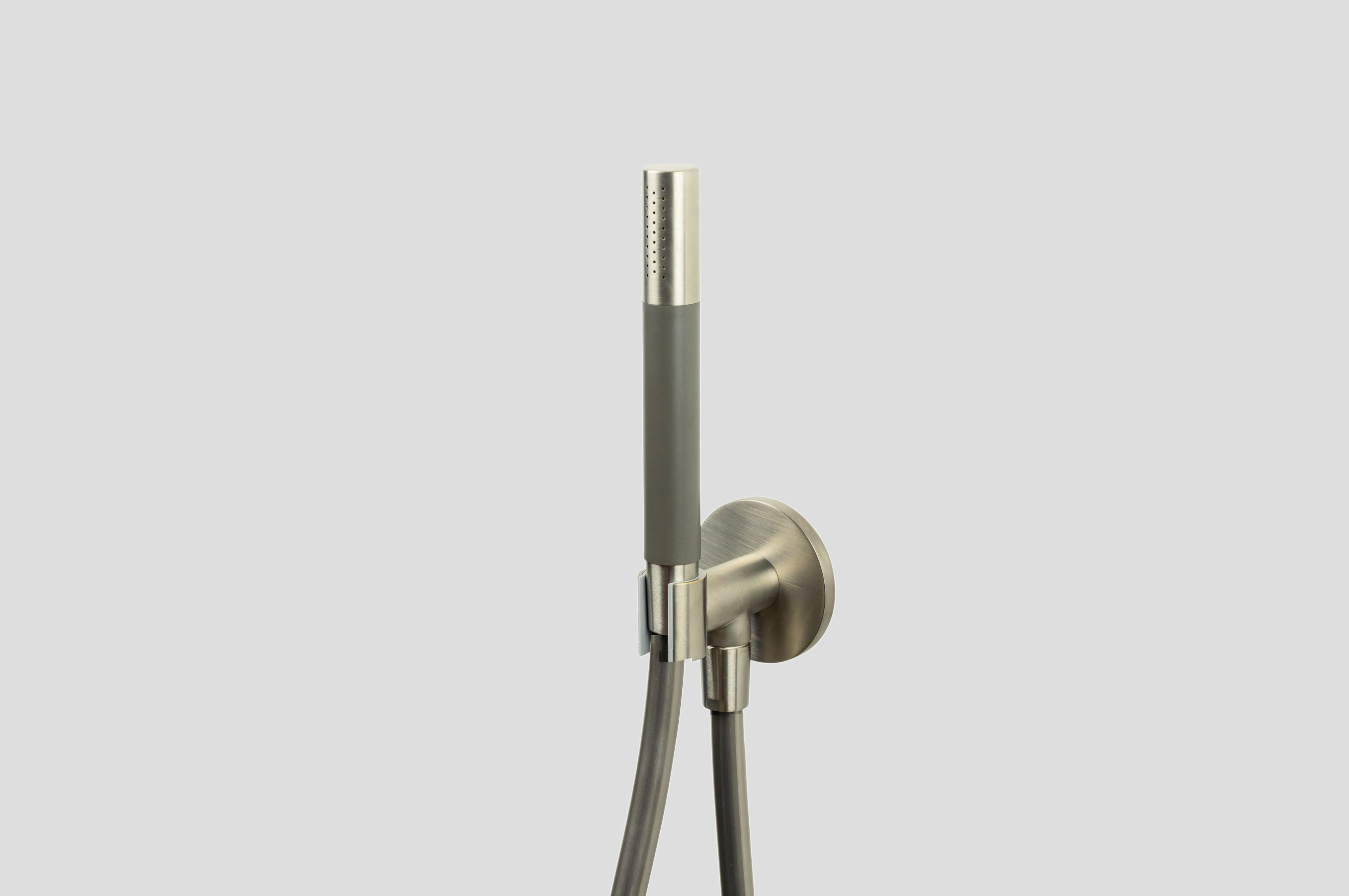 Lagoo Garda handd.houder met wanduitlaat handd. staaf en doucheslang 150 cm G2240BN Brushed Nickel