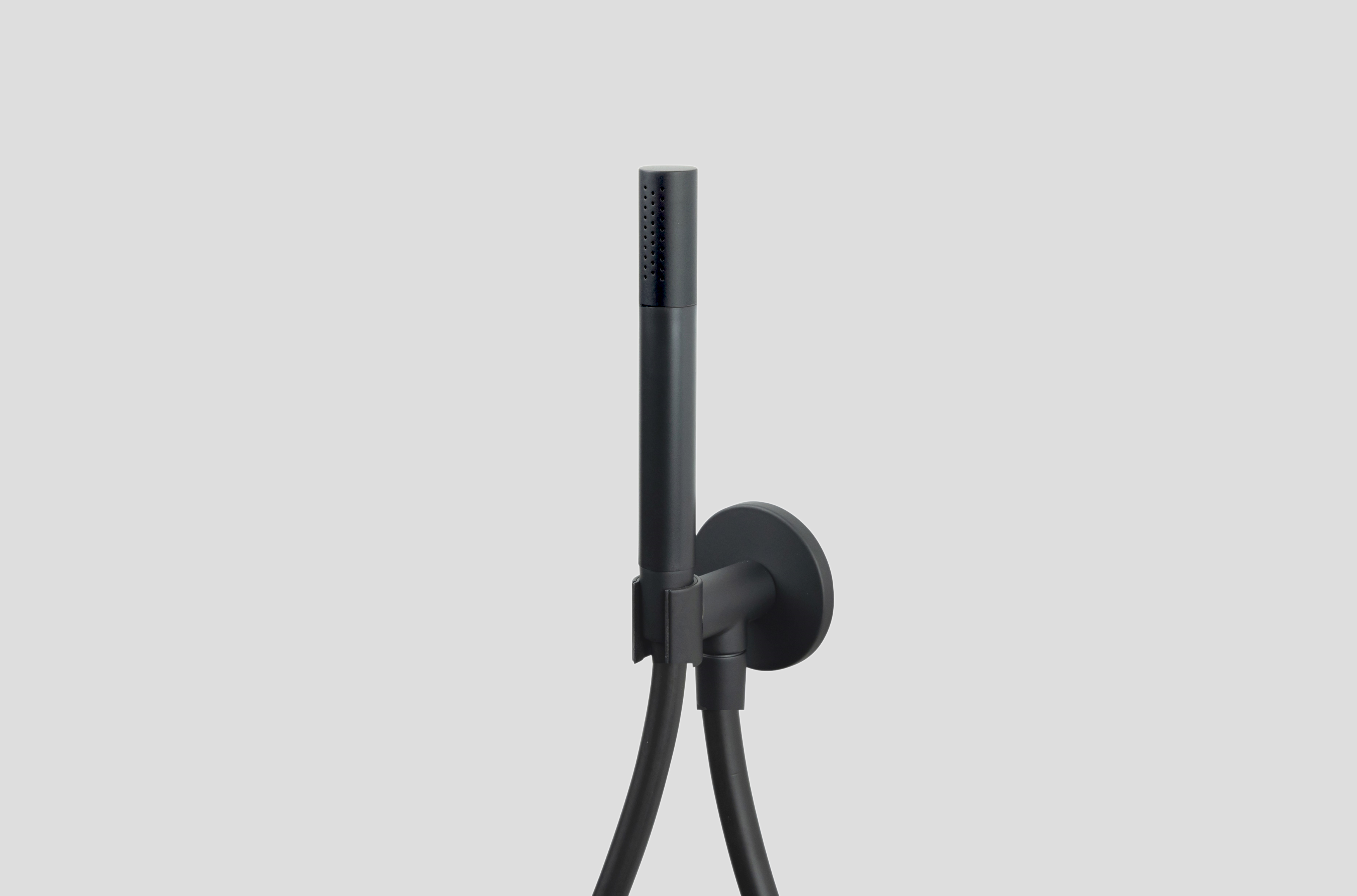 Lagoo Garda handd.houder met wanduitlaat handd. staaf en doucheslang 150 cm G2240MB Matt Black